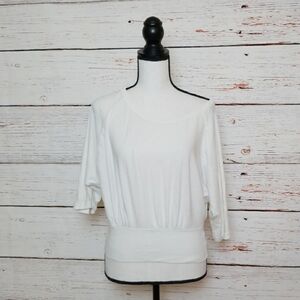 C&C CALIFORNIA // comfy-chic joan jett white batwing off the shoulder tee